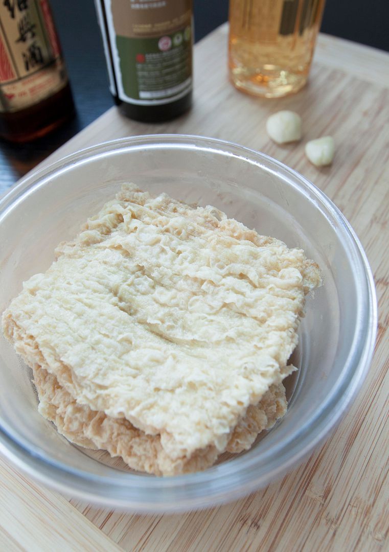 Food Makes Me Happy Braised Bean Curd Skin in 20 Minutes (滷豆皮)